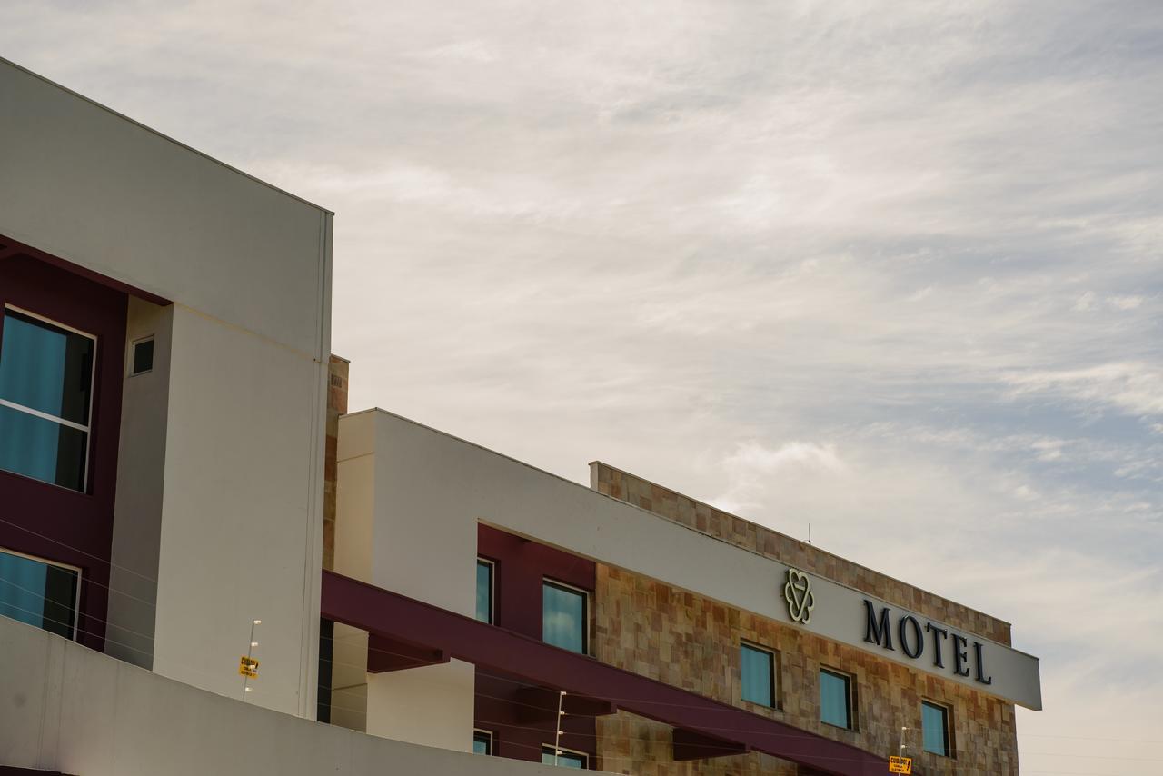 Le Parc Motel ラジェス エクステリア 写真